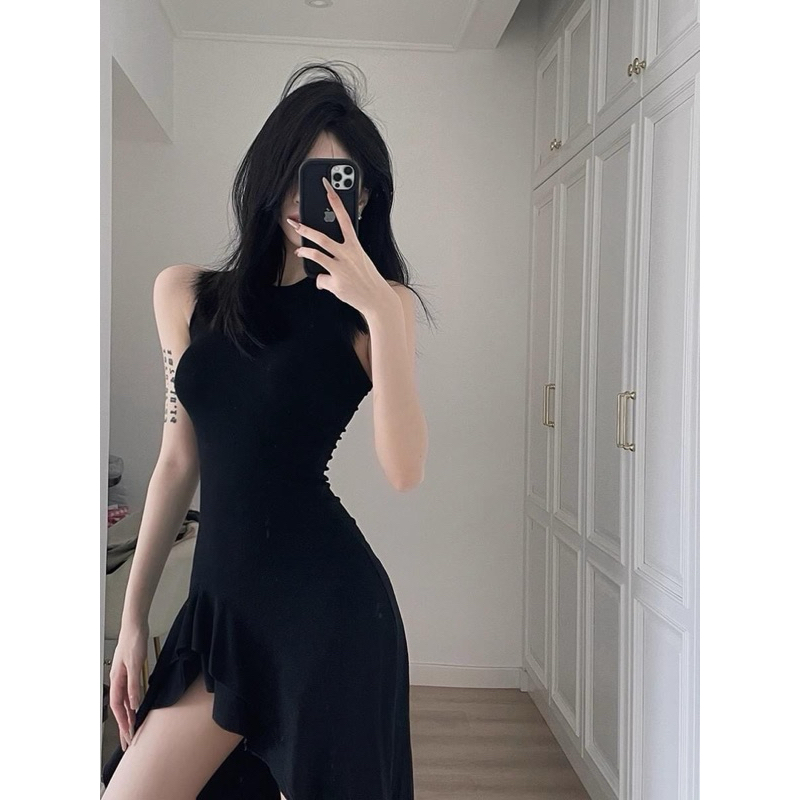 ĐẦM THUN SÁT NÁCH XẺ TÀ TUA RUA CÁ TÍNH