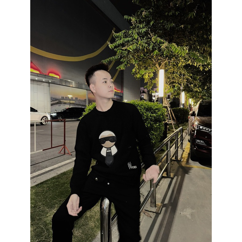 Áo Sweater len - Fendi x Karl - Big logo Glass tán đinh new2023