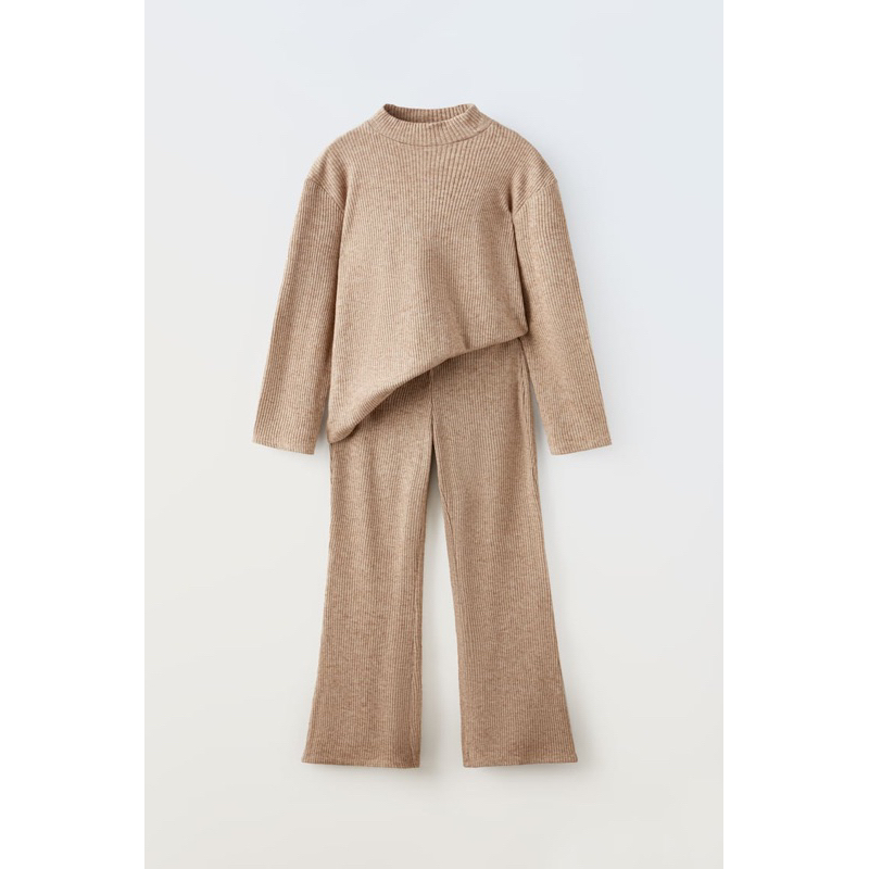 Bộ Len Bé Gái Ống Vẩy ZR