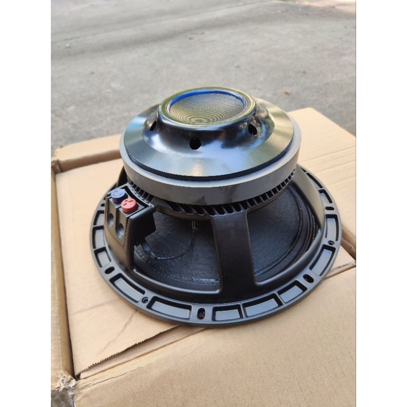 Củ loa bass 30 rcf từ 190 Coil 75 8ohm tiếng sáng chuyên loa full 30