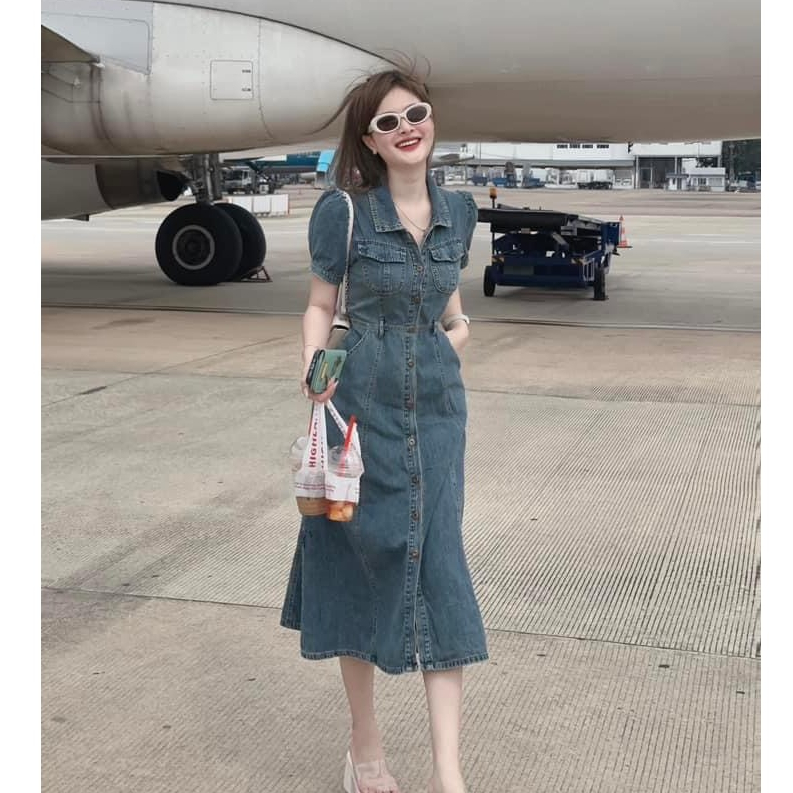 Đầm Jean Bò QC Cổ Somi Tay Bồng Midi Dáng Dài Phối Hàng Nút Đồng Sang Chảnh Mix Dây Cột Eo Siêu Dễ Thương Xinh Xắn