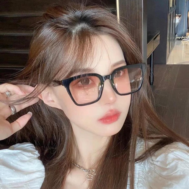 Kính râm thời trang Momati New Chống UV.Kính mắt nam nữ phong cách Hàn Quốc bảo hành 3 tháng