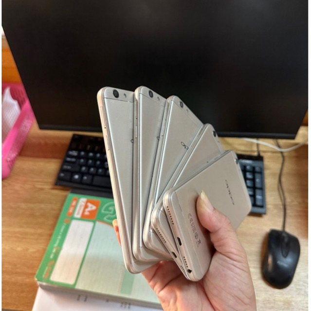 Điện thoại f1s ram3-32 like new