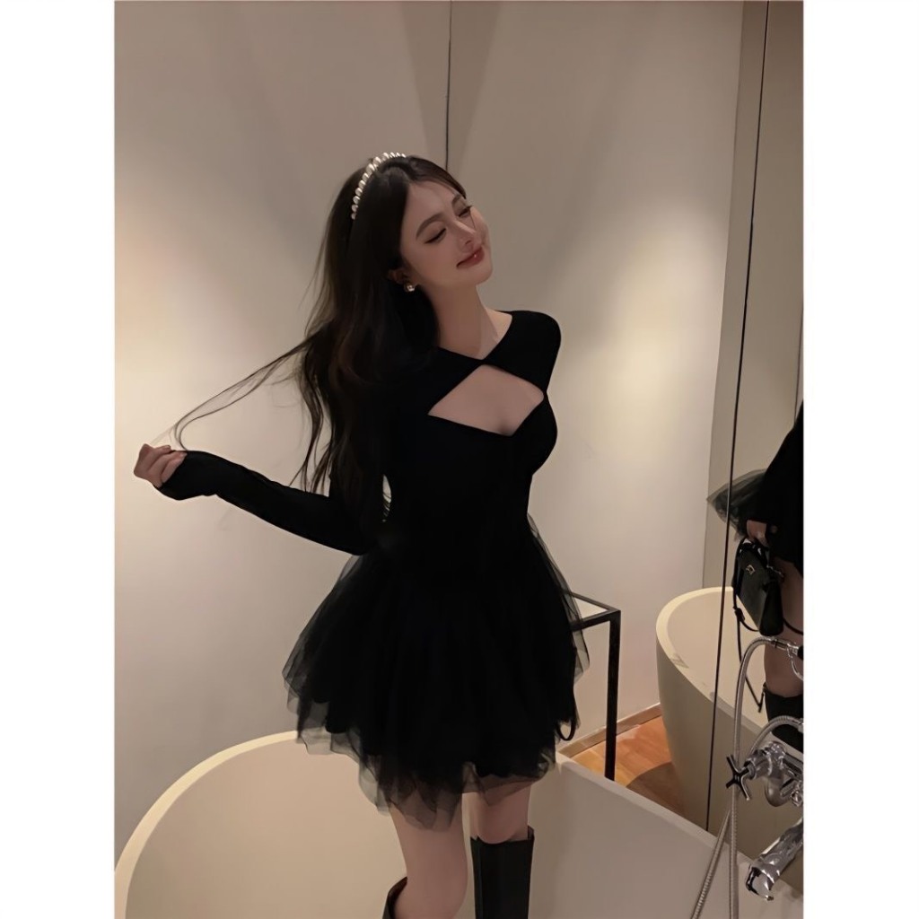 Váy đầm công chúa đen dáng xoè dài tay khoét ngực phối lưới hàng QC cao cấp  SP08