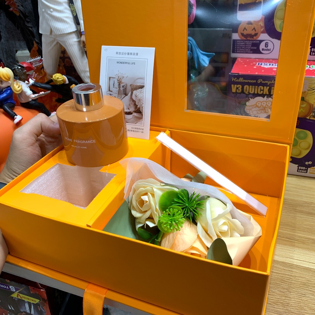 SET TINH DẦU + BÓ HOA FULL BOX - CAM - DECOR PHÒNG