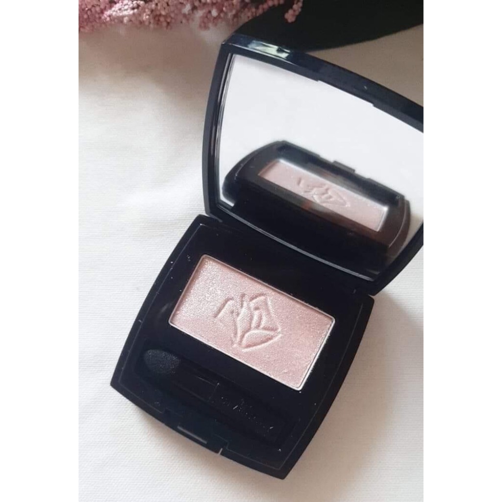 Nhũ mắt seconhand