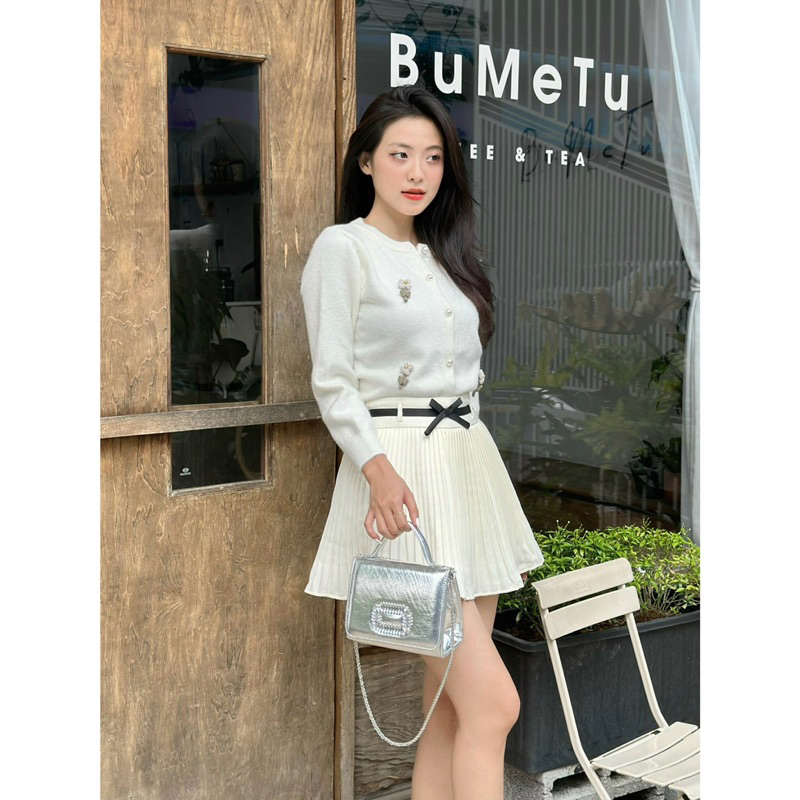Áo Cardigan - 5877 - Đính Cành Hoa - Nút Ngọc Tròn