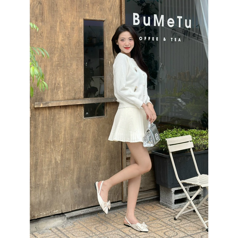 Áo Cardigan - 5877 - Đính Cành Hoa - Nút Ngọc Tròn