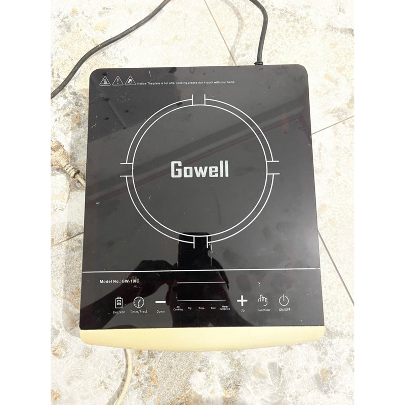 Bếp từ Gowell đã qua sử dụng hoạt động tốt ngoại hình đẹp