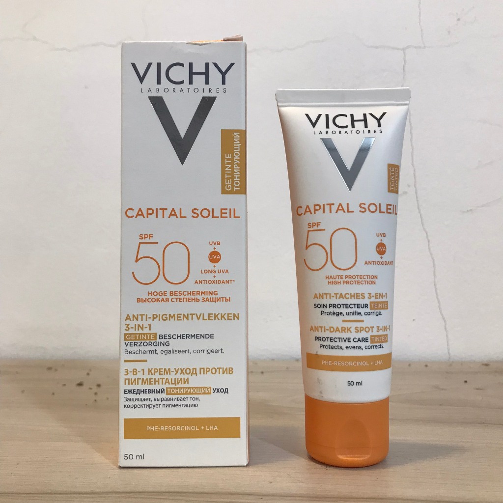 Kem Chống Nắng Vichy Capital Soleil SPF 50+ 50ml