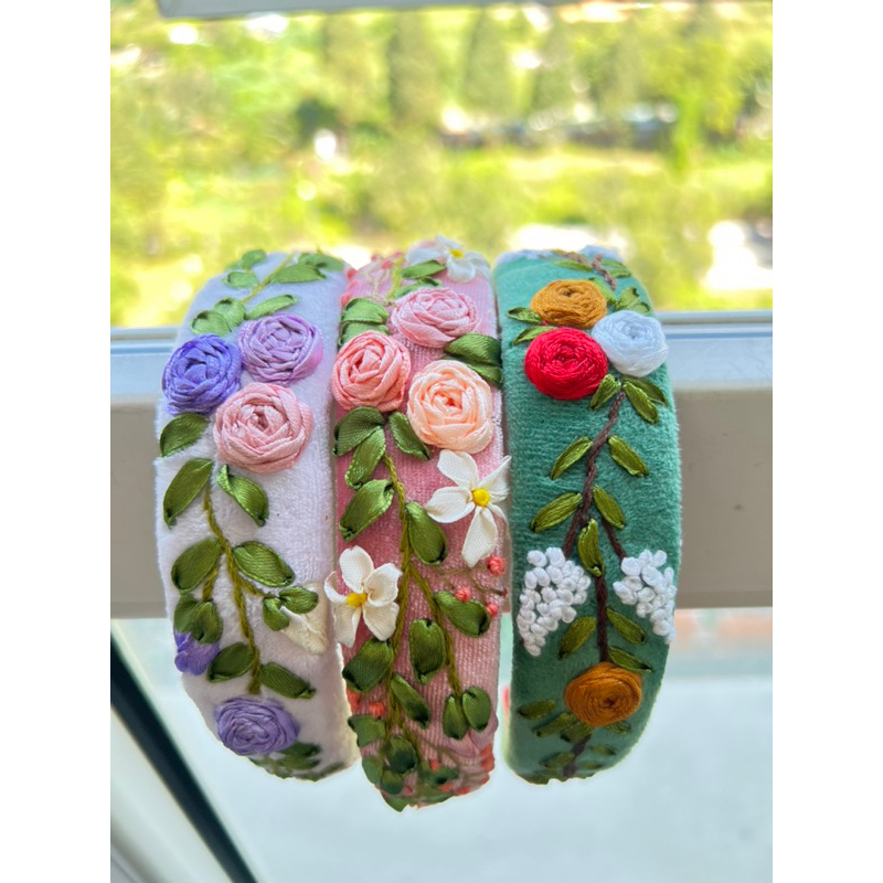 Cài tóc vải nhung thêu Handmade by Chang