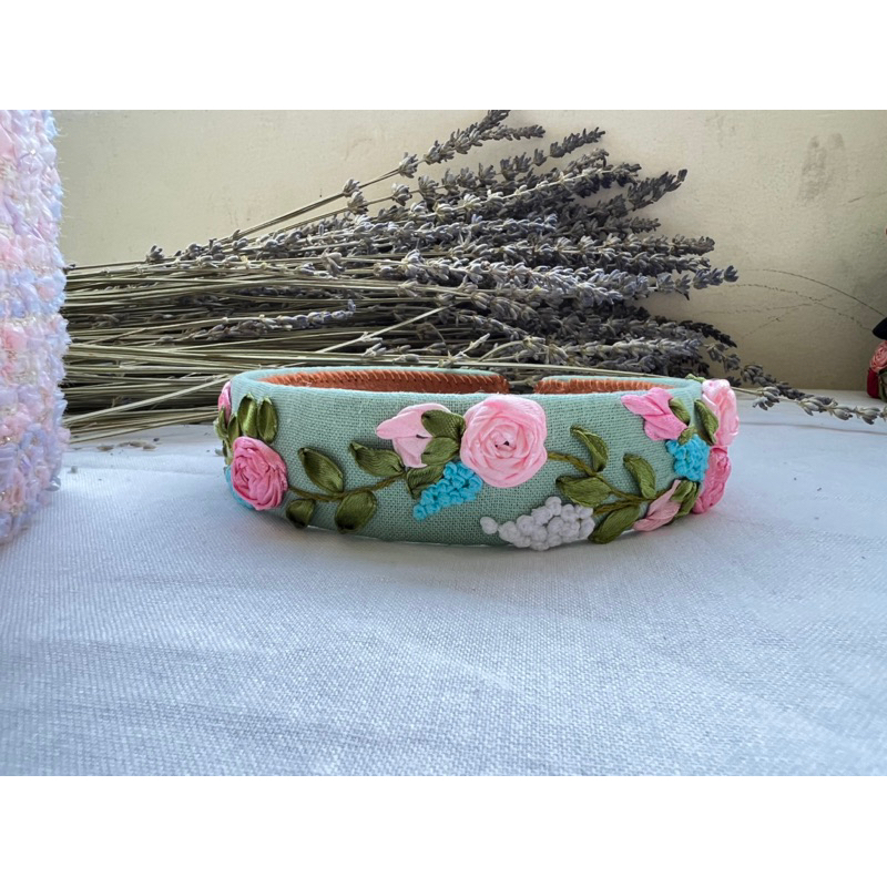 Cài tóc thêu màu xanh bạc hà cực xinh Handmade by Chang