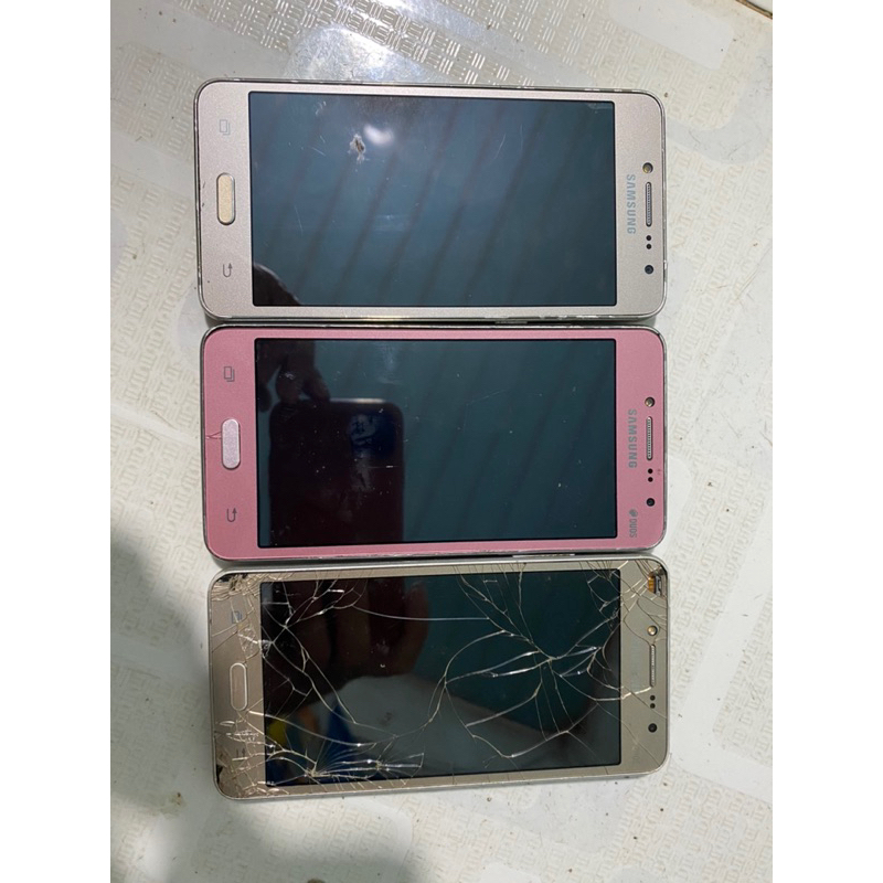 3 xác máy samsung j2 prime cho ai lấy linh kiện