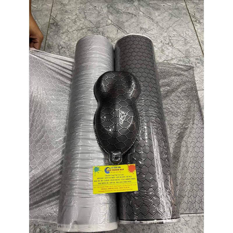 Màng Film Tổ Ong  in chuyển nước 0,5m x 4m họa tiết vải carbon , vân gỗ chuyên dụng
