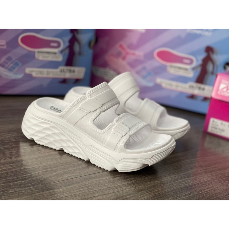Dép Skechers đúc nguyên khối quai cao su mềm