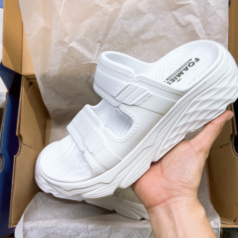 Dép Skechers đúc nguyên khối quai cao su mềm