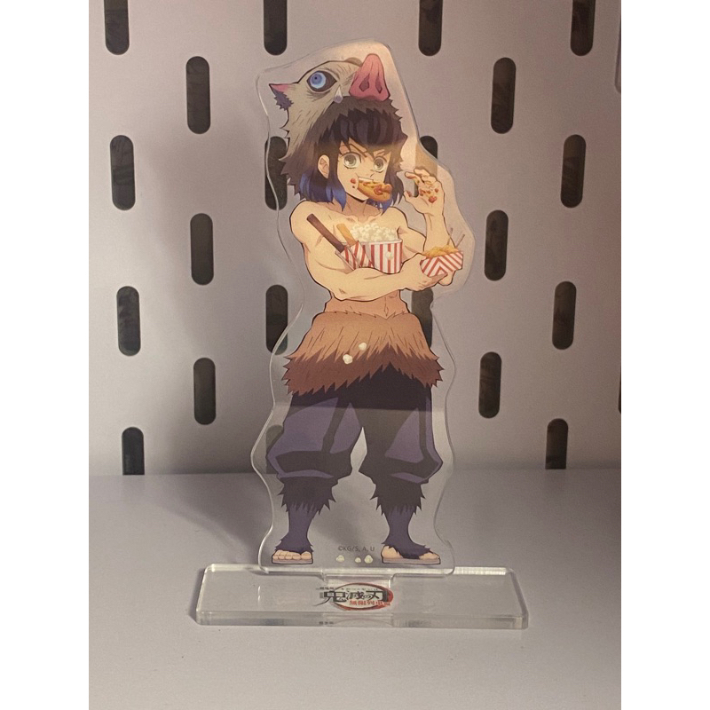 Standee Inosuke trong KMY