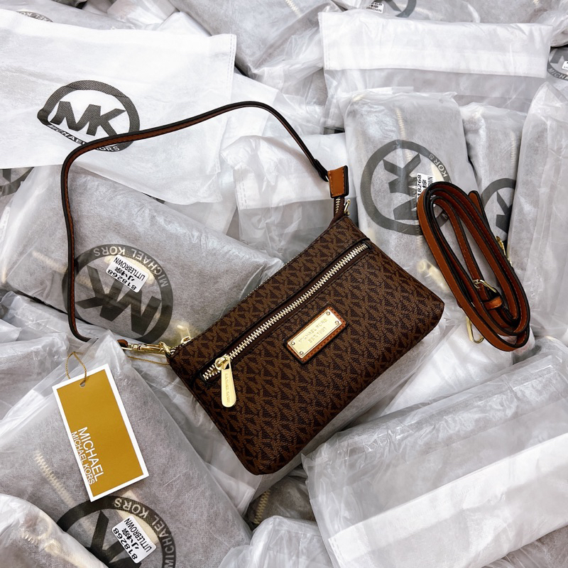 TÚI MichaeI Kors Mini Kẹp Nách