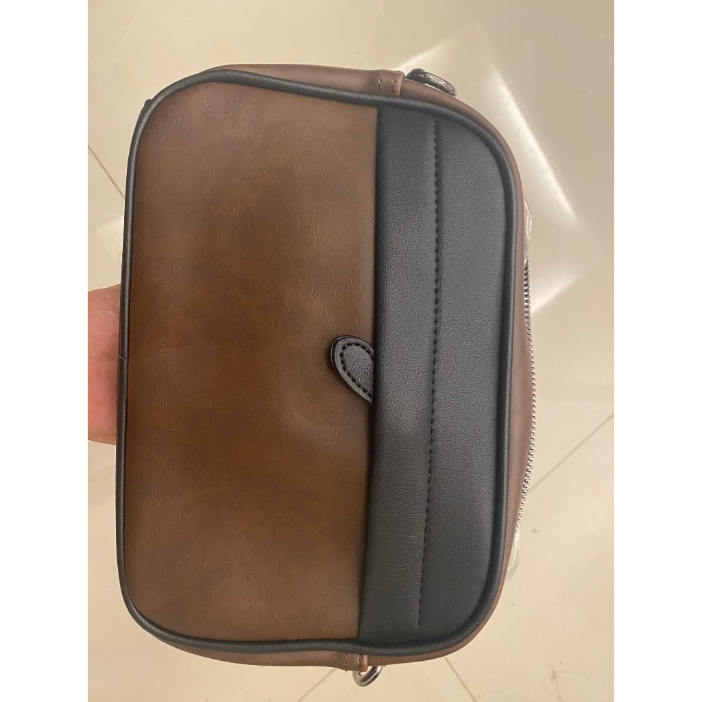 Túi đeo chéo nam mini unisex da cao cấp cá tính thời trang chống nước dây kéo YKK 20 x 15 x 6 cm