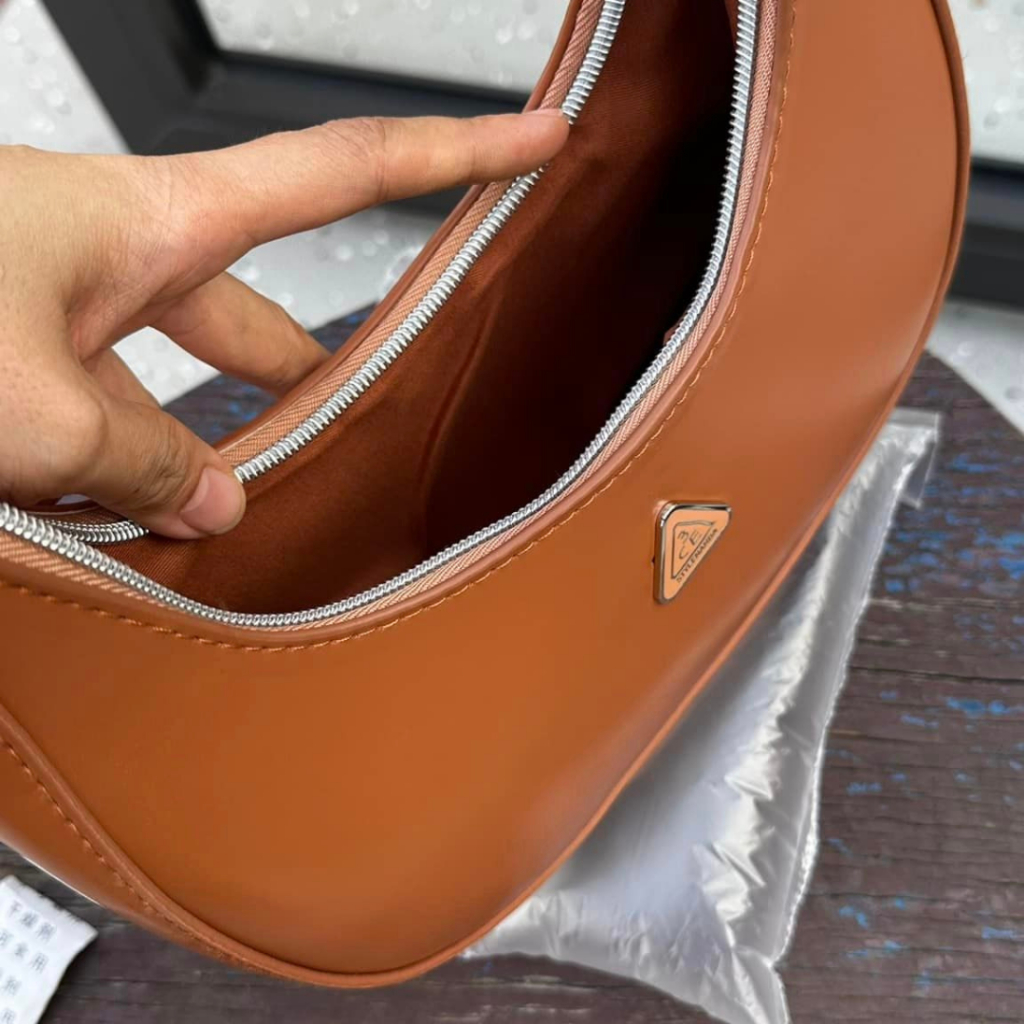 Túi xách 3CE Túi gift 3CE Size 22