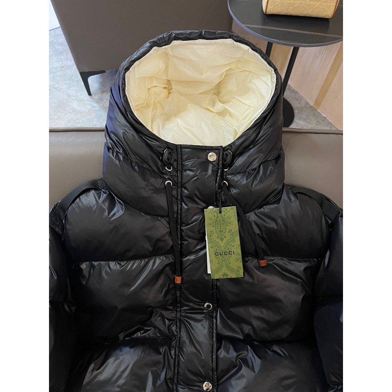 Áo phao Gucci cao cấp màu đen