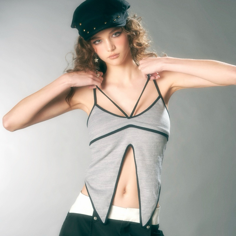 Áo dây vải thun phối viền đen INTO.EIGHT thiết kế