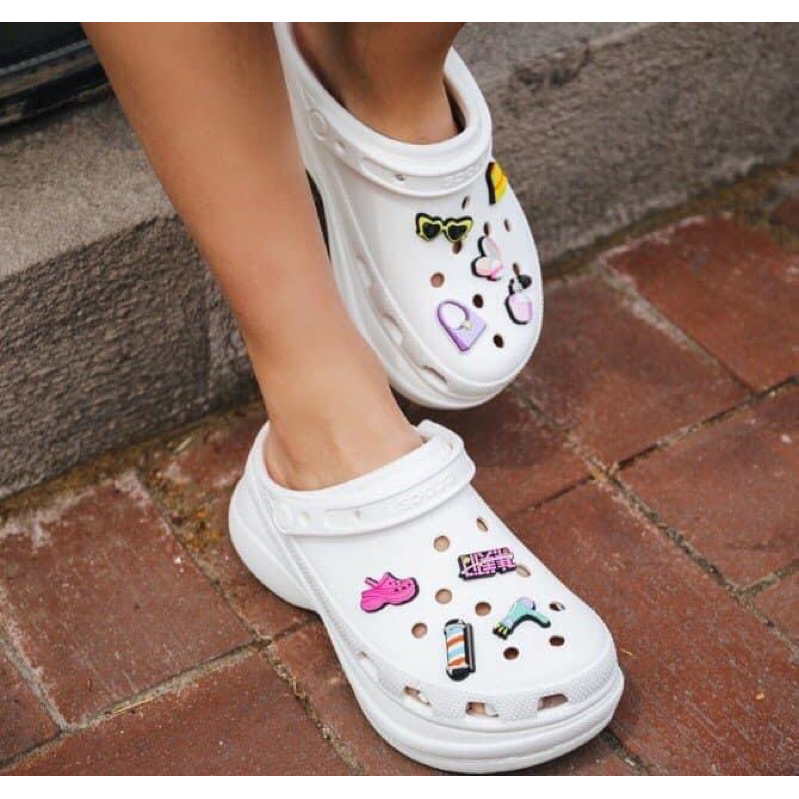 Sục Cross Bae đế cao 8cm- tặng kèm 10 sticker