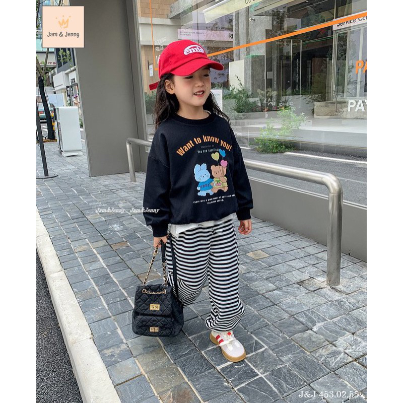 Set thu đông Jam&Jenny trắng đỏ phối quần sọc da cá bé gái