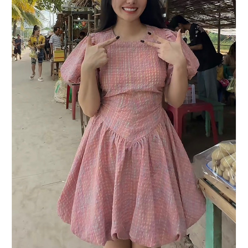 Đ80- Đầm caro khoét eo