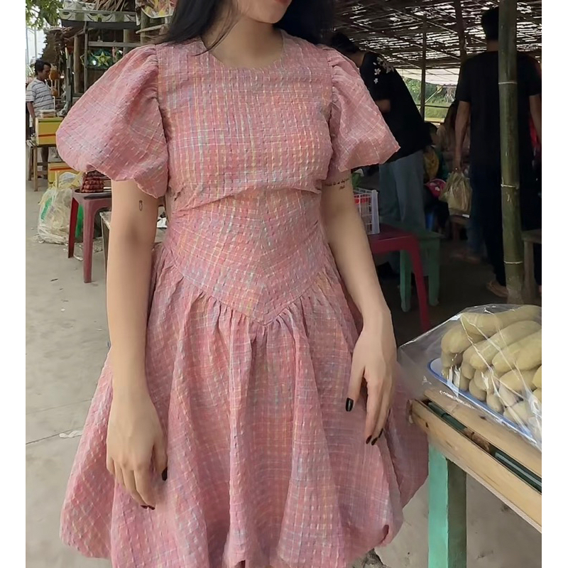 Đ80- Đầm caro khoét eo