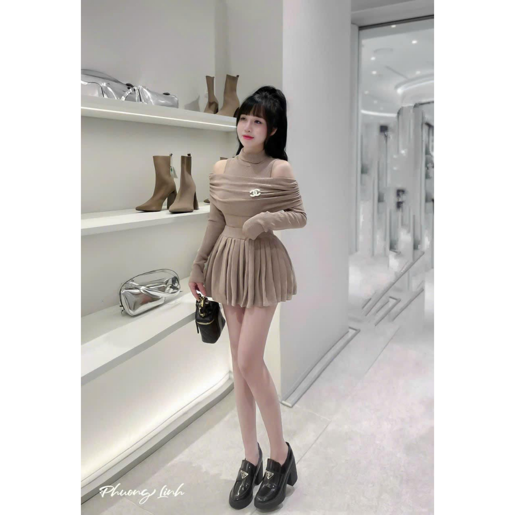 Sét tăm 3 món áo cổ lọ kèm áo trễ vai tag + chân váy dáng ngắn 3 màu