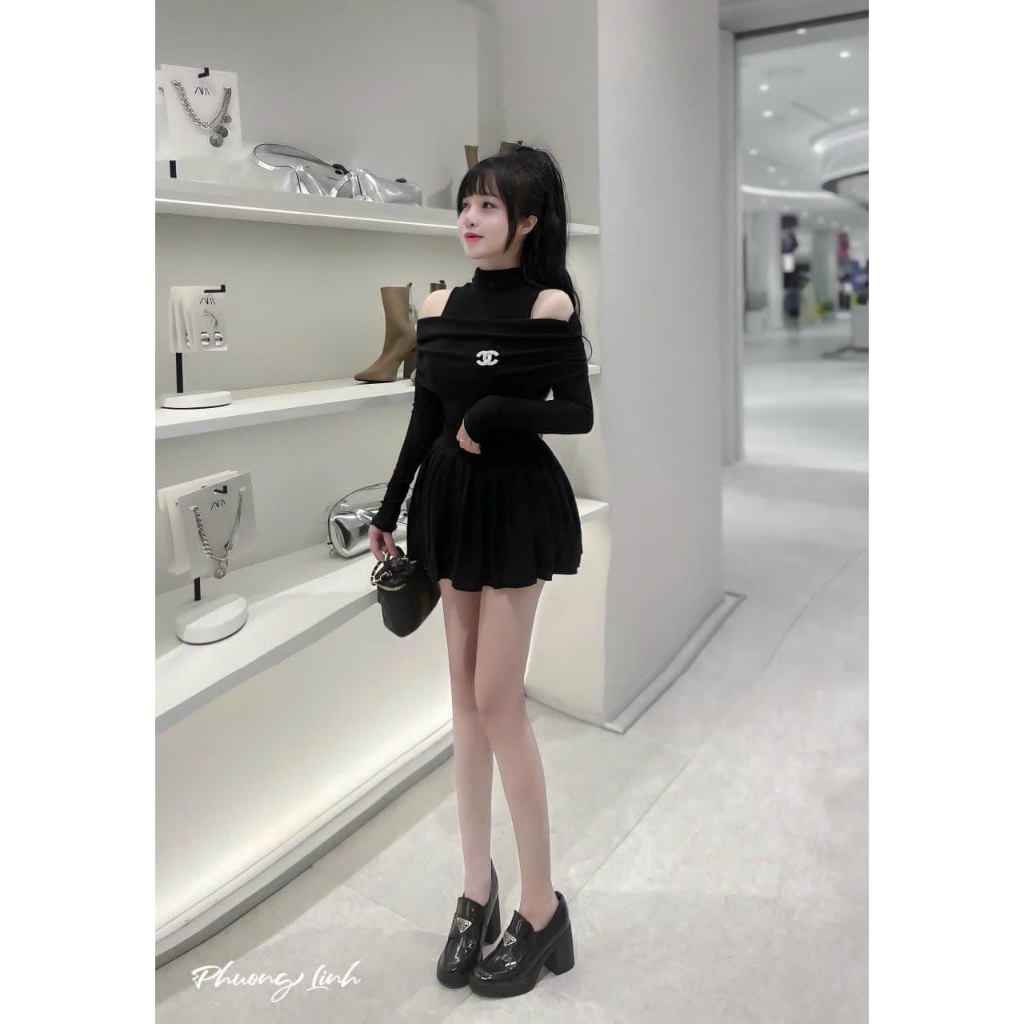 Sét tăm 3 món áo cổ lọ kèm áo trễ vai tag + chân váy dáng ngắn 3 màu