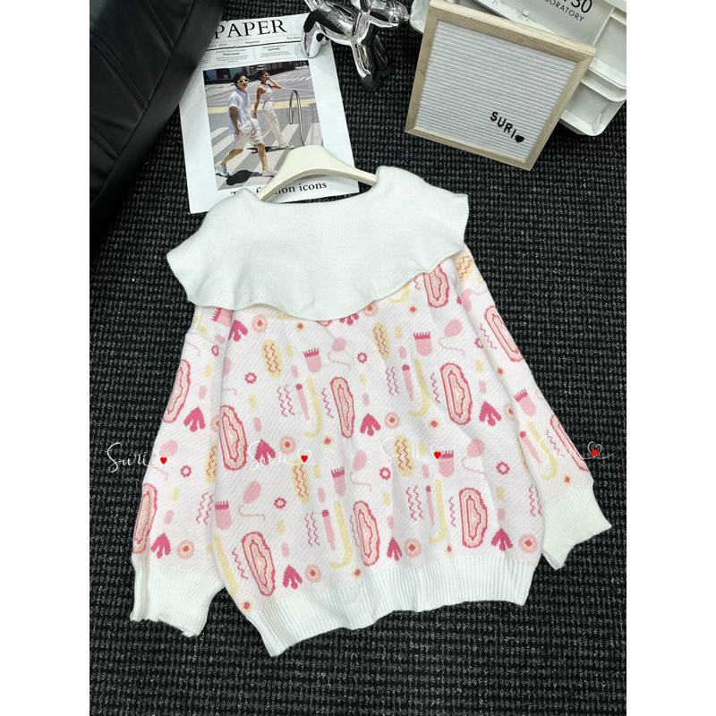 Áo Len Hồng Trắng Gắn Sticker Nổi Cutee