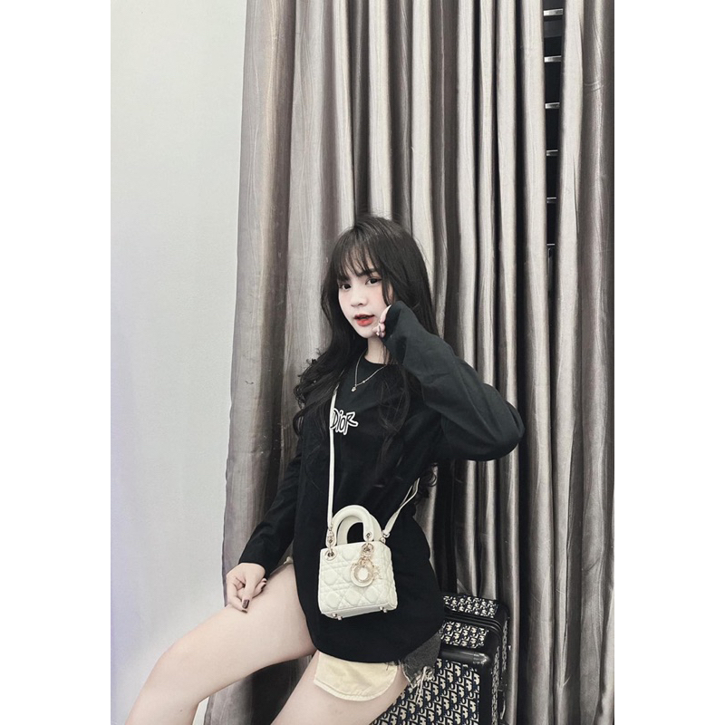 Áo thun đen dài tay