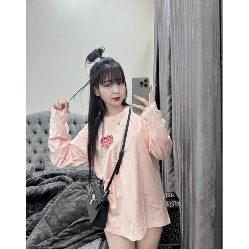 Áo thun hồng dài tay