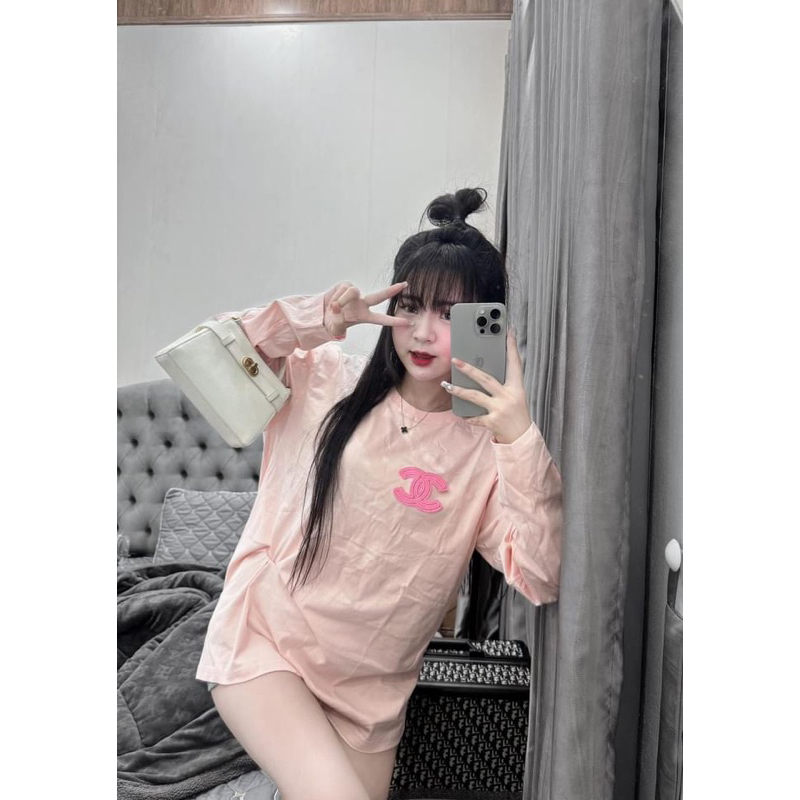 Áo thun hồng dài tay