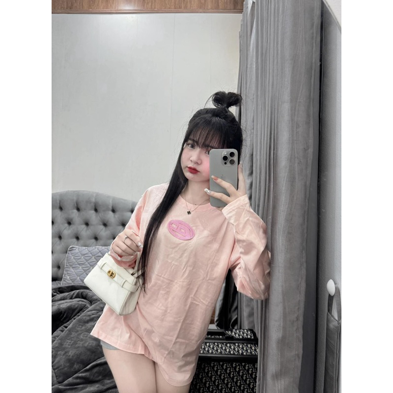 Áo thun hồng dài tay