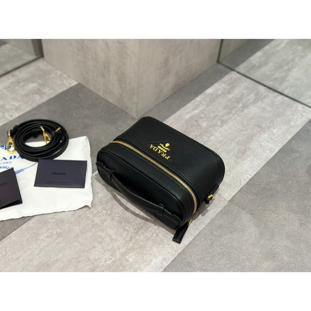 TÚI PRADA VANITY CASE SZ20