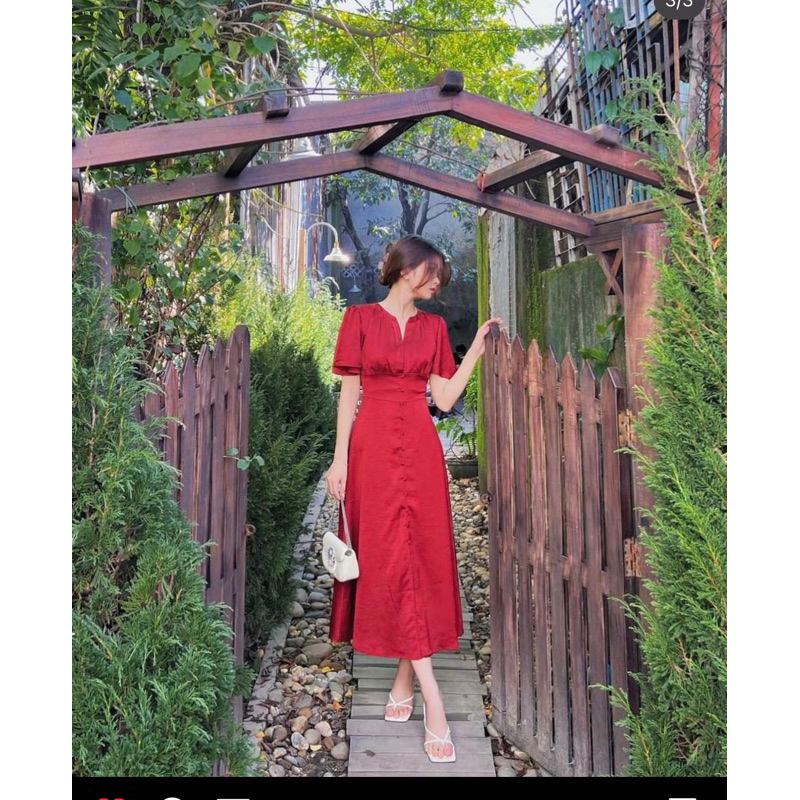 AOKI | Camille Dress  | Màu đỏ sang trọng, tôn da cùng thiết kế tinh tế, nơ cột sau