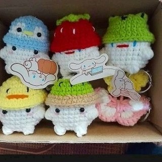 Móc khóa nấm đội mũ bằng len handmade thủ công