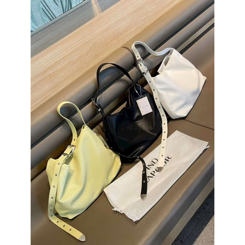 Túi find kẹp nách hot trend mẫu mới