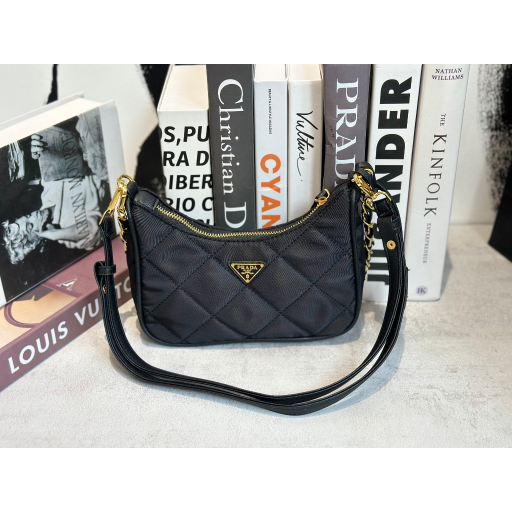 TÚI PRADA TRẦN TRÁM SZ21