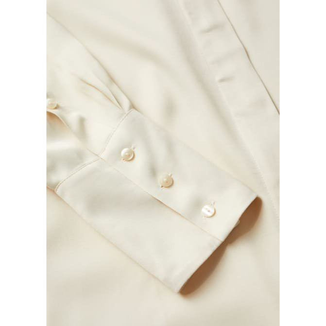 Sơ mi lụa MNG màu be sang chảnh xuất dư xịn