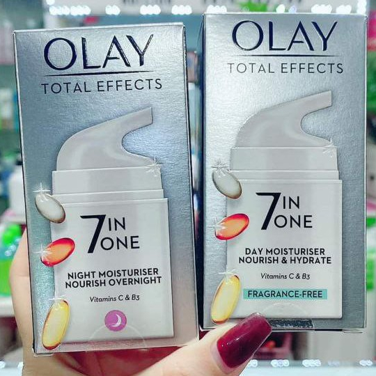 Kem Dưỡng Olay Total Effects 7 In 1 Ngày và Đêm Dưỡng Da, Trắng Da Và Làm Đẹp Da 50ml