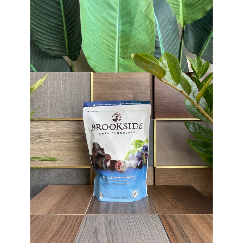 Kẹo Socola Đắng Nhân Việt Quất Brookside 907g của Mỹ
