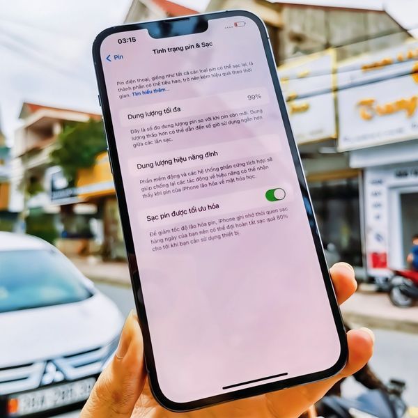 13* ĐT llp 13 pr m 256gb - bản LL/A, VN/A - bảo hành 12 tháng - đổi trả trong 7 ngày