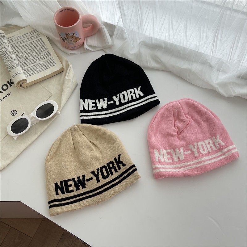 Mũ len NewYork form suông dáng dài năng động có sẵn Đà Nẵng.