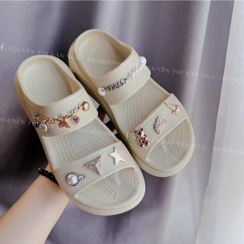 Dép 2 quai đế cao 7cm Cross Crush Sandal đúc nguyên khối- tặng 10 charm cứng 3D theo tông màu ib shop