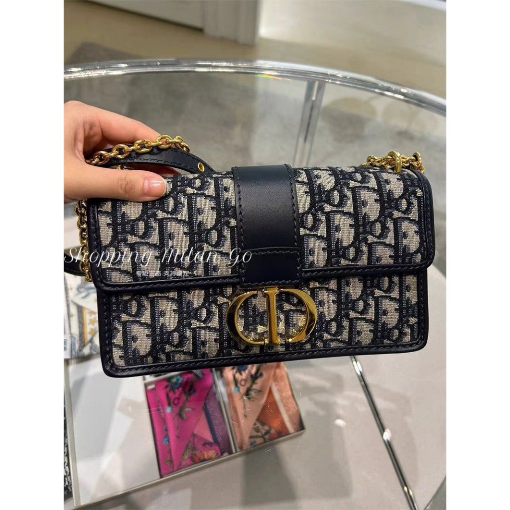 Set túi xách Di.o Size 21cm dùng làm quà tặng