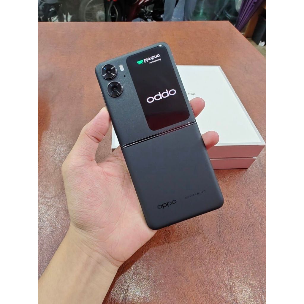 Điện thoại Oppo Find N2 Flip 5G hàng chính hãng 256GB bảo hành 12 tháng